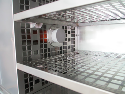 五金行業(yè)高低溫沖擊測(cè)試箱